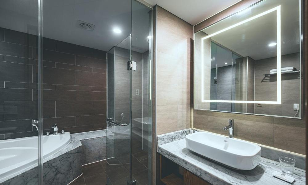 Wonju City Hotel Hyeoksin Eksteriør bilde