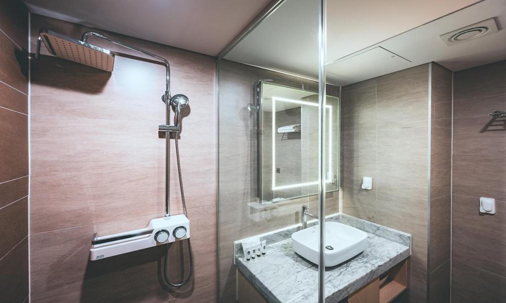Wonju City Hotel Hyeoksin Eksteriør bilde