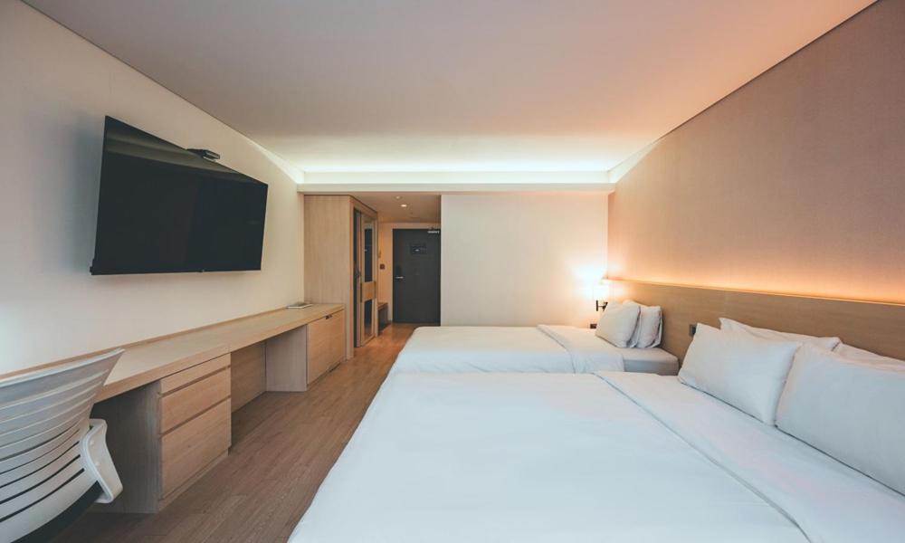 Wonju City Hotel Hyeoksin Eksteriør bilde