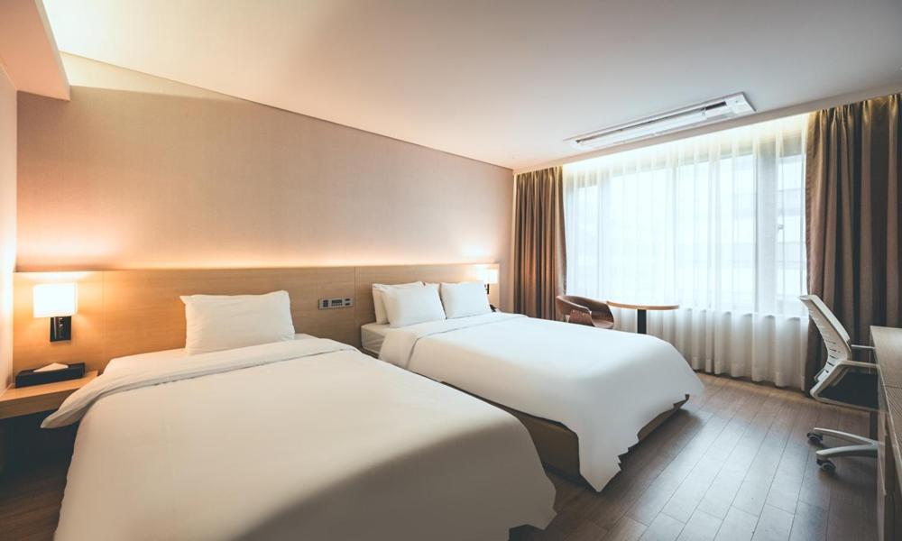 Wonju City Hotel Hyeoksin Eksteriør bilde