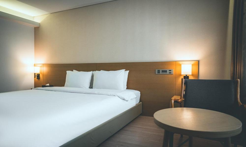 Wonju City Hotel Hyeoksin Eksteriør bilde