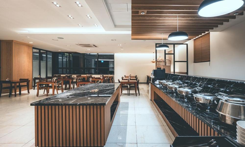 Wonju City Hotel Hyeoksin Eksteriør bilde